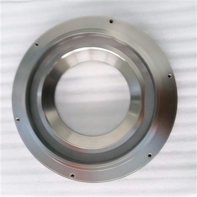 Quelle est la densité du disque en titane grade 5 ?